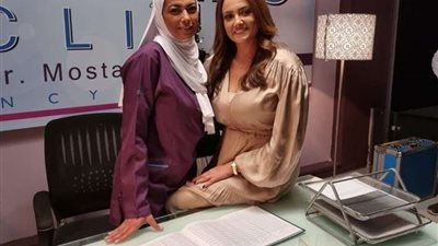 بالحجاب.. داليا مصطفى تفاجئ جمهورها في 