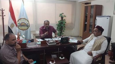 تفاصيل اجتماع المعداوي مع رئيس مجلس العمد والمشايخ بمطروح