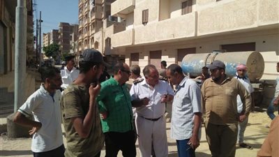 حملة مكبرة لإزالة إشغالات الطريق بمطروح