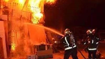 إندلاع حريق في مبنى سكني بميلانو في إيطاليا