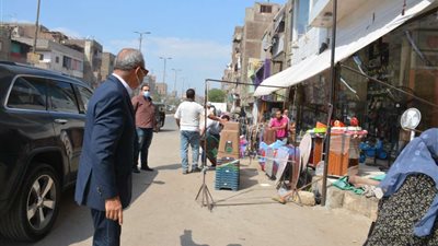 محافظ القليوبية يتابع أعمال النظافة ورفع الإشغالات بشبرا الخيمة