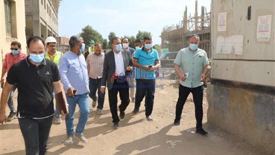 محافظ المنوفية يتابع الأعمال الإنشائية للمجمعات الخدمية والزراعية بسنتريس وسبك الأحد