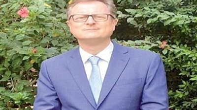 السفير الألماني بالقاهرة يقدم لمكتب منظمة الصحة 7 ملايين كمامة