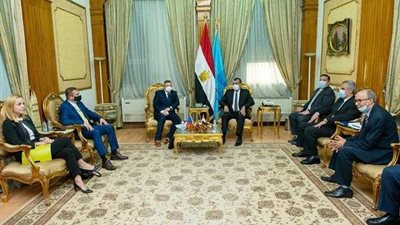 نائب رئيس القومية للإنتاج الحربي يستقبل وزير الخارجية التشيك