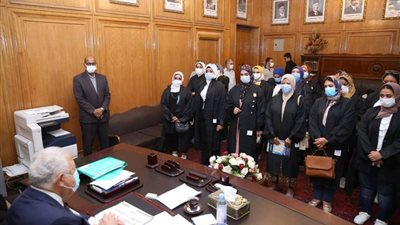 نقيب المحامين يتناول موضوعي «الجرائم الوقتية ذات الأثر الممتد».. و«الدفع بالجهل والغلط»