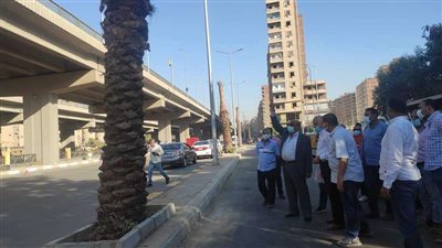 بالصور.. جولة ميدانية لمحافظ الجيزة بطريقي المريوطية واللبيني