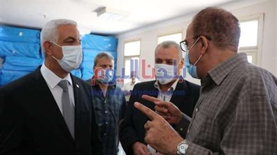 وزير الخارجية الياباني يمنح أستاذ بعلوم المنوفية شهادة تقدير لإنجازاته كرئيس رابطة خريجى الجمعية اليابانية لتطوير العلوم والتكنولوجيا