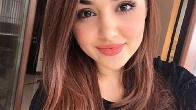 بإطلالة جذابة.. هاندا أرتشيل تخطف الأنظار بـ