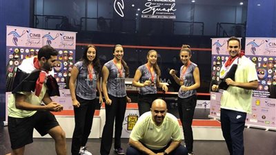 الثنائي المصري يتأهل لدور الـ 16 ببطولة العالم لسيدات الاسكواش