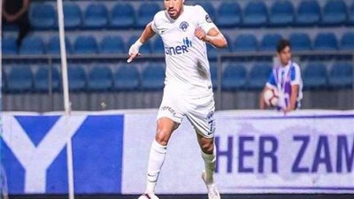 تريزيجيه أفضل لاعب بمباراة أستون فيلا ومانشستر سيتي