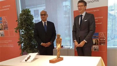 استرداد السفارة المصرية في بروكسل لقطعتين أثريتين من الحكومة البلجيكية