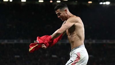 كريستيانو رونالدو يفوز بجائزة لاعب الشهر مع مانشستر يونايتد