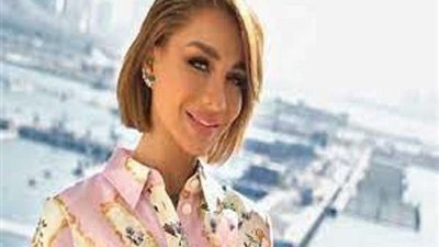 بسمة وهبة تتألق  بـ