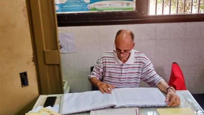 نائب رئيس مركز ومدينة دكرنس يحرر محضر بسبب حرق قش الأرز