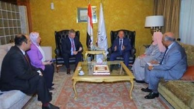 كامل الوزير يلتقي سفير إستونيا بالقاهرة لبحث سُبل التعاون بين الجانبين