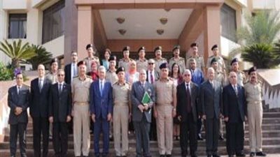 القوات المسلحة تنظم ندوة 