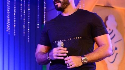 بالصور.. خالد سليم يصور 