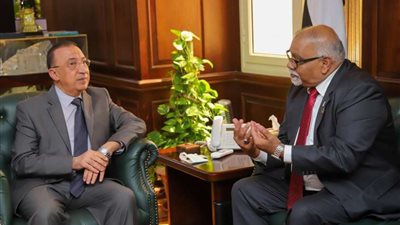 محافظ الإسكندرية يستقبل مدير برنامج الأغذية العالمي لبحث التعاون الثنائي