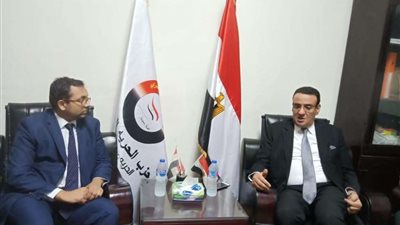 حسب الله لنائب السفير البريطاني: عودة الطيران لشرم الشيخ 