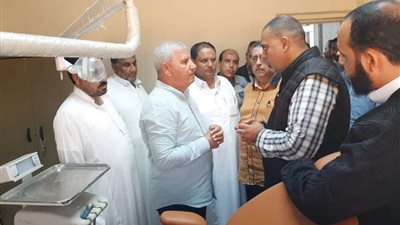 محافظ مطروح يتفقد مستشفى الحمام المركزي للاطمئنان على الخدمات المقدمة