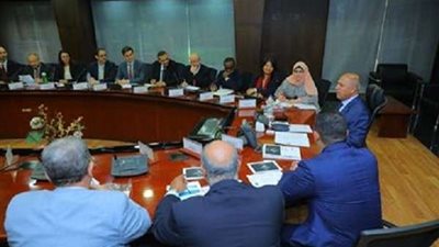 وزير النقل يبحث مع وفد البنك الدولي سبل دعم قطاع النقل في مصر