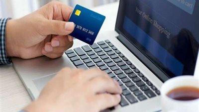 سقوط موظف أستولى على بيانات الدفع الإلكتروني للعملاء بالجيزة