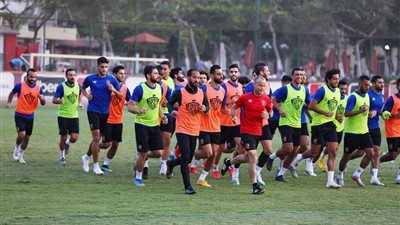 الأهلي مكتمل الصفوف في مران اليوم