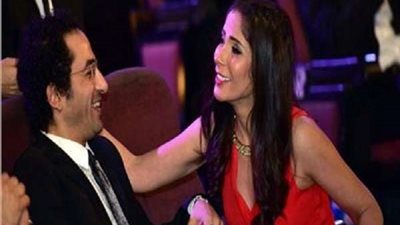 شاهد.. منى زكي تعلن أسباب عدم مشاركتها فنيًَا مع أحمد حلمي  حتى الآن