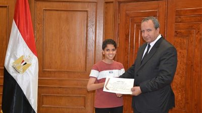 جامعة السويس تكرم الطفل 