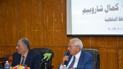 محافظ الدقهلية: الموافقة على تخصيص قطعة أرض لإقامة ملعب خماسي بمنية النصر