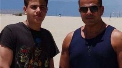 نجل عمرو دياب يثير الجدل برفقة فتاة في ملهى ليلي