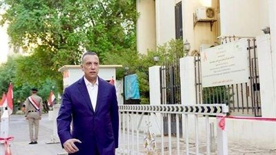 رئيس الوزراء العراقي يدلى بصوته فى الانتخابات البرلمانية.. صور