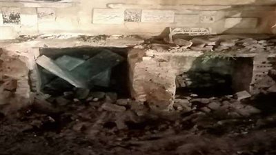 القبض على خفير مدافن نبش 8 عيون مقابر وأخرج محتوياتها