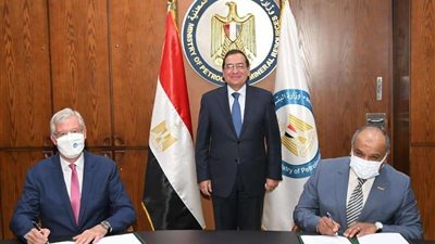 وزير البترول يشهد توقيع مذكرة تفاهم بين انبي وتكنيب الإيطالية في مجال تحول الطاقة