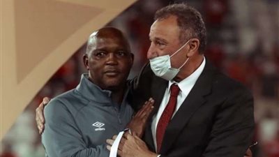 شوبير يكشف تفاصيل أزمة موسيماني مع الأهلى حول العقد الجديد