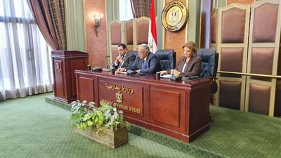 مساعد وزير الخارجية يعقد لقاءات مع السفراء المعتمدين لدى مصر (صور)