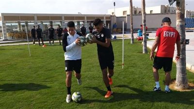 الأهلي يطمئن على رباعي المنتخب الأولمبي