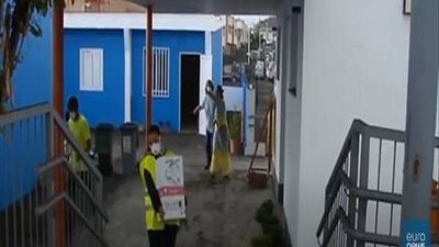 هروب المئات من منازلهم في إسبانيا.. والسبب