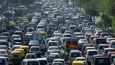 كثافات مرورية في هذه الشوارع بالقاهرة والإسكندرية.. تفاصيل