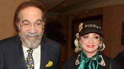 الذكرى الأولى لرحيل الفنان محمود ياسين..  تعرف على أوفى قصة حب فى تاريخ السينما