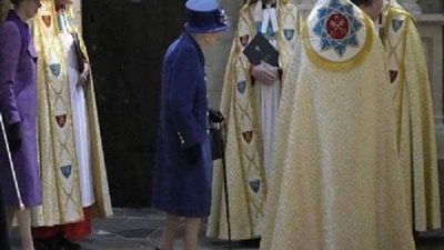 الملكة إليزابيث تثير الجدل بصورة جديدة في عيد ميلادها الـ 95