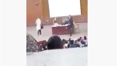 متحدث جامعة طنطا يكشف تفاصيل مشادة عميد كلية الحقوق بطالبة (فيديو)