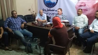 بالصور.. أمانة غرب مدينة نصر بمستقبل وطن تناقش مشاكل الأهالي