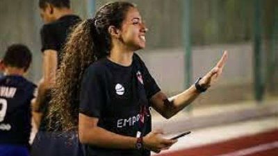 أول بنت مصرية تدشن مدرسة لكرة القدم لـ