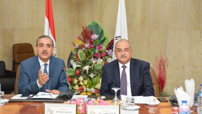 مجلس جامعة أسيوط يوافق على تعيين 12 أستاذاً بكليات الطب والعلوم والتربية الرياضية