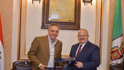 بروتوكول تعاون بين جامعة القاهرة ومهرجان القاهرة السينمائى الدولي