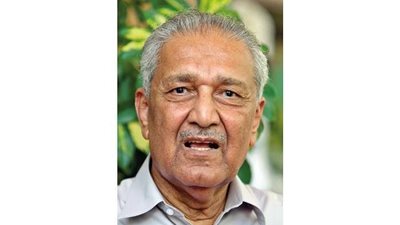 من هو عبد القدير خان. . 