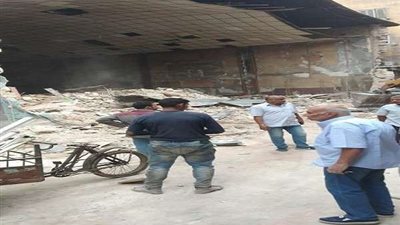 حي الموسكي يرفض هدم عقار يهدد حياة عشرات المواطنين رغم استيفاء الخطوات القانونية (مستندات)