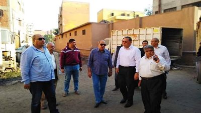 محافظ الشرقية يتفقد إدارة المخازن الرئيسية ومقر الشركة الدولية للنظافة