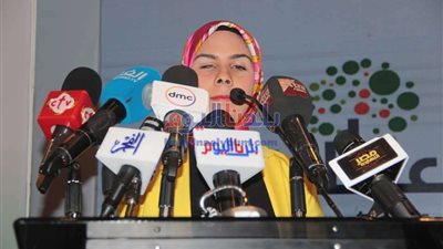 رضوى حسن.. أول مذيعة فاقدة البصر في حفل 